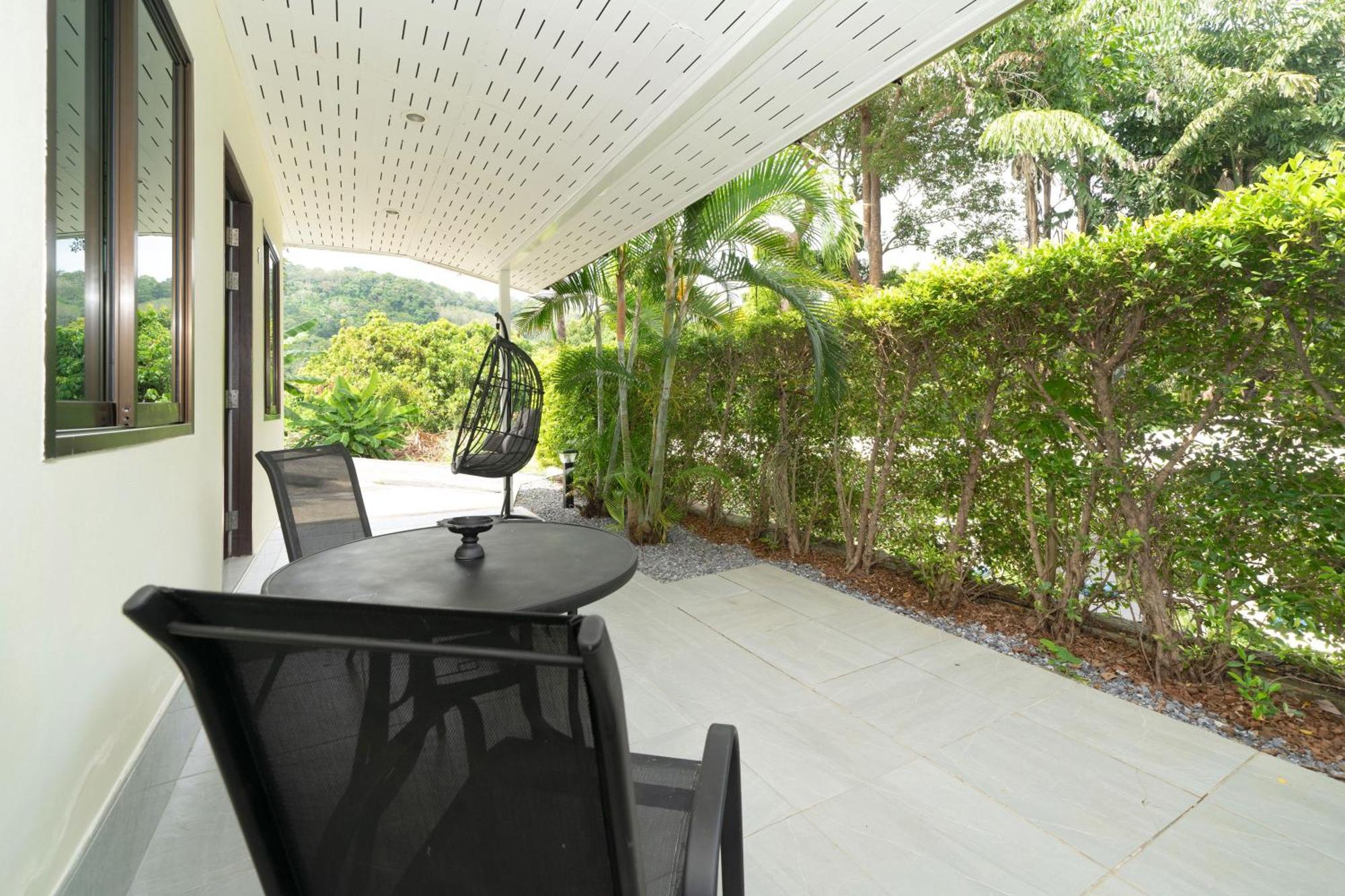 Oxavia Garden Oasis In Nai Harn - Your Private Tropical Garden With 3 Cabins And Jacuzzi Rawai Esterno foto